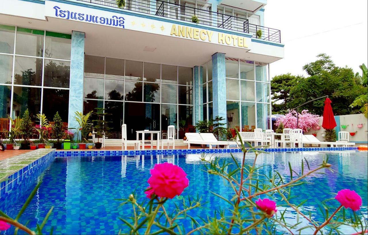 Annecy Hotel Vang Vieng Εξωτερικό φωτογραφία